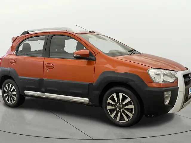 Used 2014 Toyota Etios in Noida