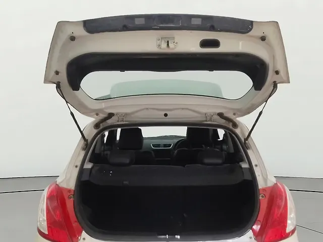 Used Maruti Suzuki Swift [2014-2018] VXi in Pune