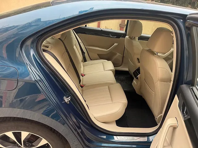 Used Skoda Superb [2016-2020] L&K TSI AT in Delhi