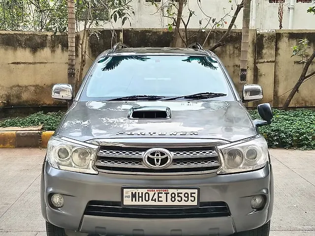 Used 2011 Toyota Fortuner in Mumbai