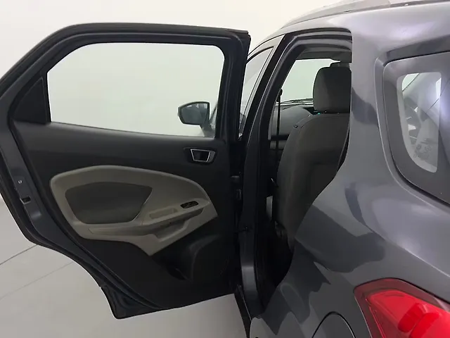Used Ford EcoSport [2015-2017] Titanium 1.5L Ti-VCT Black Edition AT in Ghaziabad