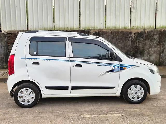 Used Maruti Suzuki Wagon R 1.0 [2014-2019] LXI CNG in Mumbai