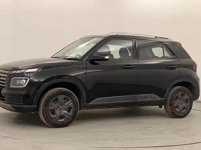 Used 2023 Hyundai Venue in Pune
