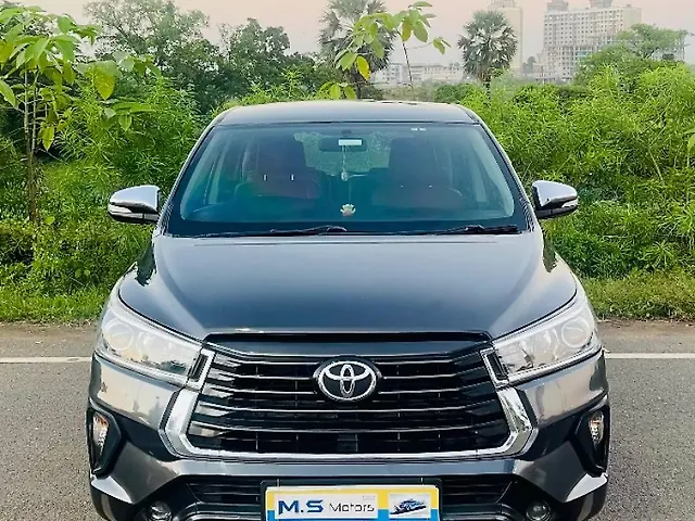 Used 2017 Toyota Innova Crysta in Thane