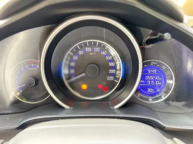Used Honda Jazz [2015-2018] V Petrol in Surat