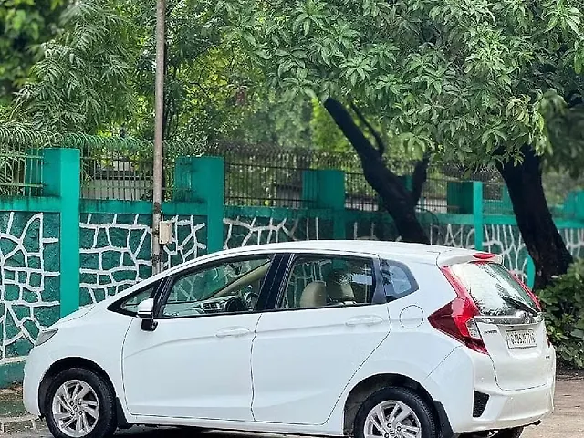 Used Honda Jazz [2015-2018] V Petrol in Surat