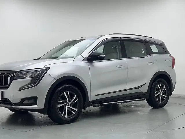Used 2022 Mahindra XUV700 in Ghaziabad