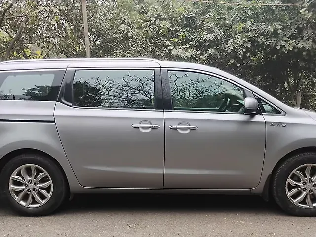 Used Kia Carnival [2020-2023] Limousine Plus 7 STR in Agra