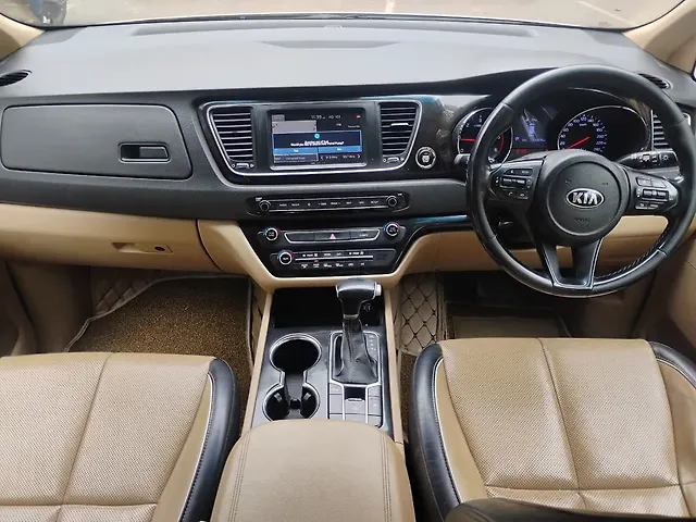 Used Kia Carnival [2020-2023] Limousine Plus 7 STR in Agra