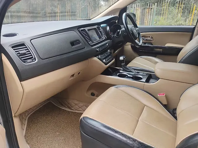 Used Kia Carnival [2020-2023] Limousine Plus 7 STR in Agra