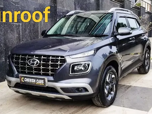 Used 2021 Hyundai Venue in Delhi
