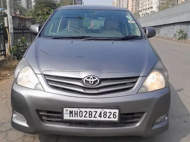 Used 2010 Toyota Innova in Mumbai