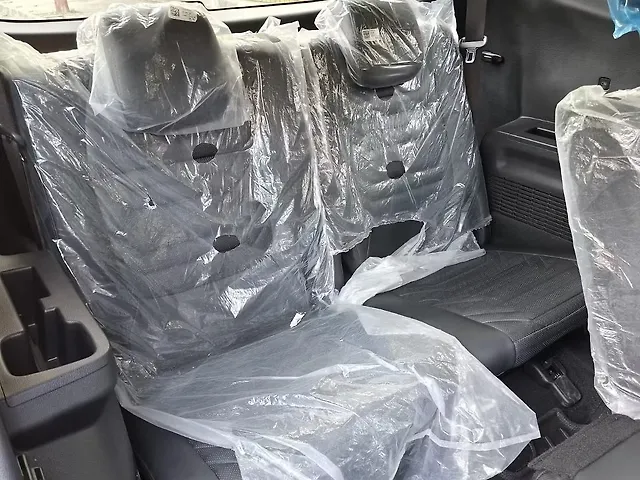 Used 2024 Kia Carens in Mumbai Used 2024 Kia Carens in Mumbai