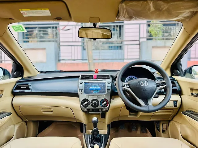 Used Honda City [2011-2014] 1.5 V MT in Surat