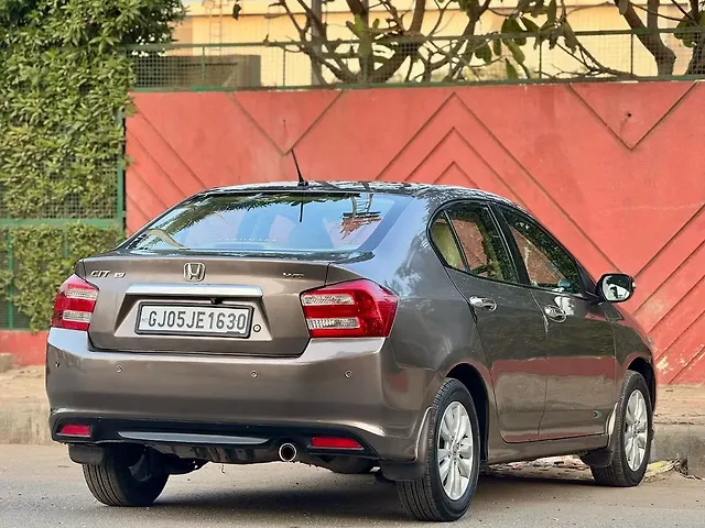Used Honda City [2011-2014] 1.5 V MT in Surat