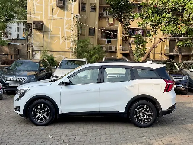 Used Mahindra Old Generation XUV700 AX 7 Diesel AT 7 STR [2023-2024] in Mumbai