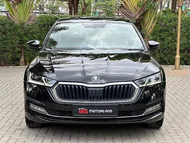 Used 2021 Skoda Octavia in Surat