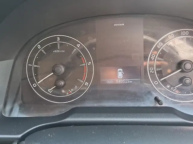 Used Toyota Innova Crysta [2016-2020] 2.4 G 7 STR in Bangalore