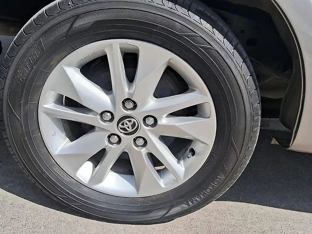 Used Toyota Innova Crysta [2016-2020] 2.4 G 7 STR in Bangalore