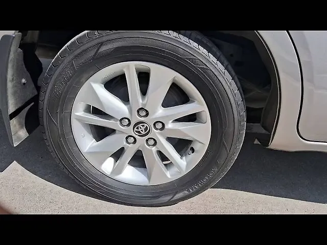 Used Toyota Innova Crysta [2016-2020] 2.4 G 7 STR in Bangalore