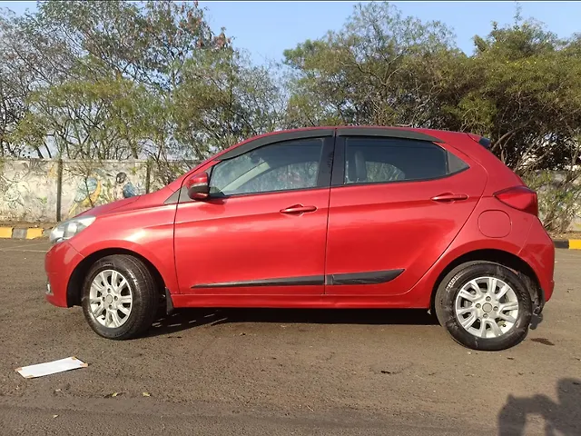 Used Tata Tiago [2016-2020] Revotorq XZ w/o Alloy [2018-2019] in Pune