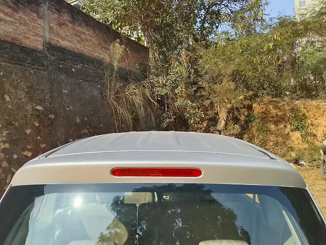 Used Maruti Suzuki Ertiga VXi Petrol Manual in Guwahati