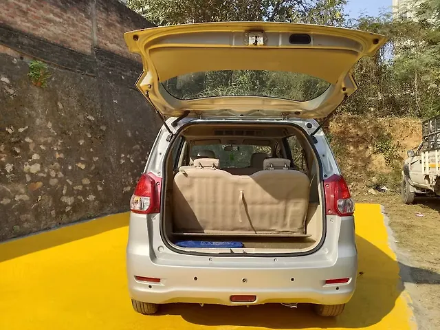 Used Maruti Suzuki Ertiga VXi Petrol Manual in Guwahati