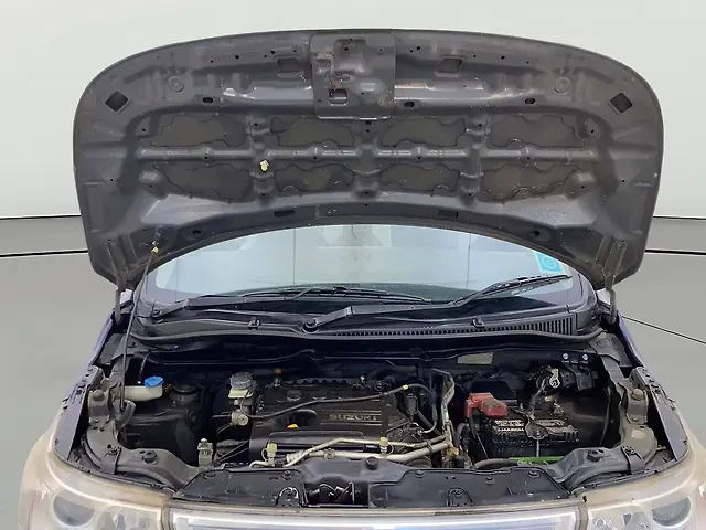 Used Maruti Suzuki Stingray VXi in Mumbai