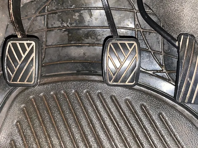 Used Maruti Suzuki Stingray VXi in Mumbai