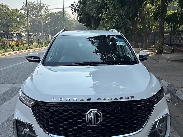Used 2021 MG Hector Plus in Delhi