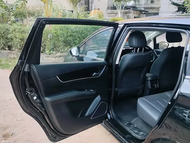 Used BYD e6 GL in Kolkata