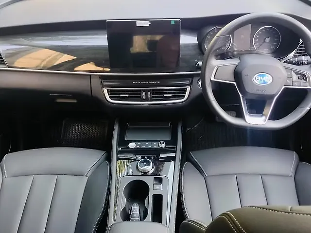 Used BYD e6 GL in Kolkata
