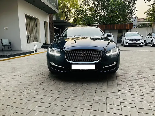 Used 2017 Jaguar XJ in Delhi