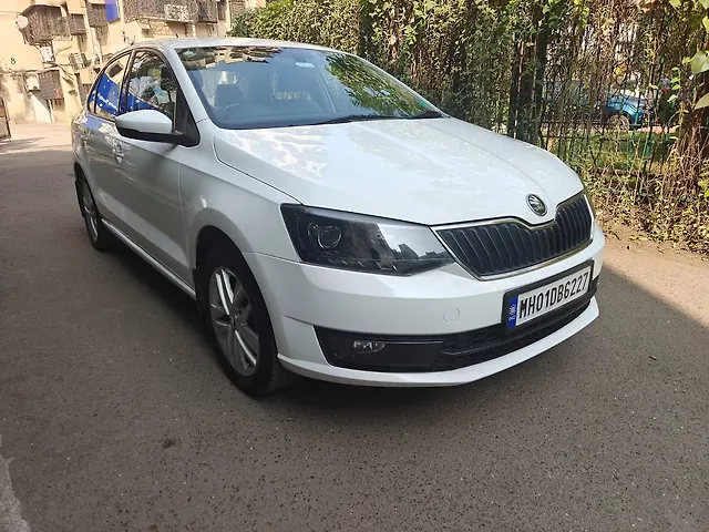 Used Skoda Rapid Style 1.6 MPI in Mumbai