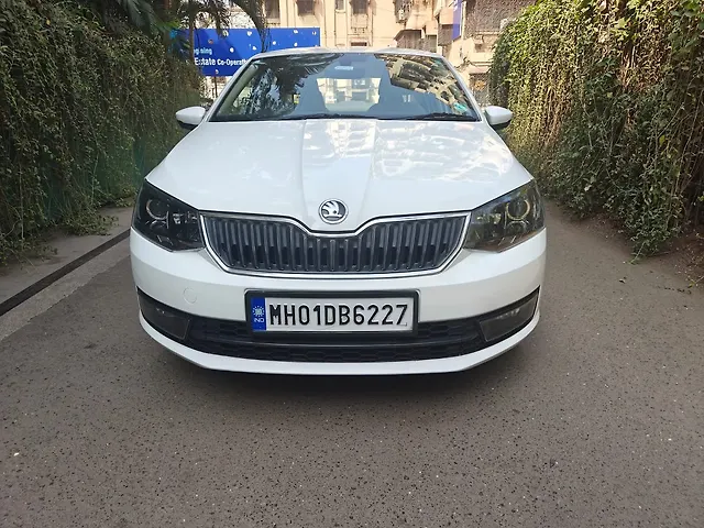 Used Skoda Rapid Style 1.6 MPI in Mumbai
