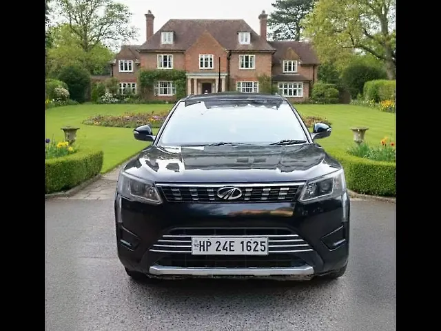 Used 2022 Mahindra XUV300 in Delhi