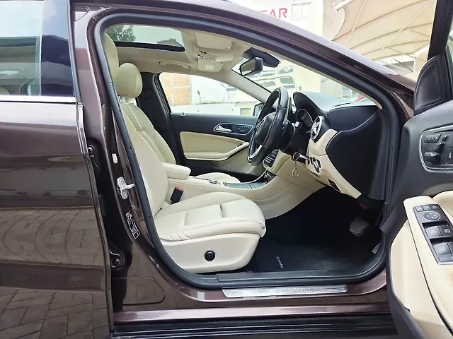 Used Mercedes-Benz GLA [2014-2017] 200 Sport in Delhi