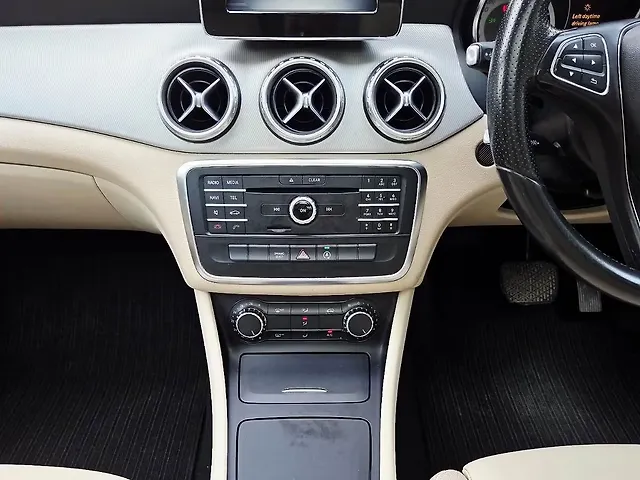 Used Mercedes-Benz GLA [2014-2017] 200 Sport in Delhi