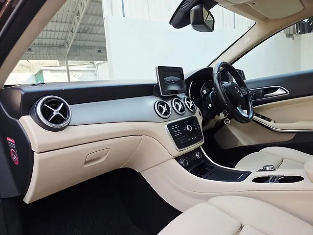 Used Mercedes-Benz GLA [2014-2017] 200 Sport in Delhi