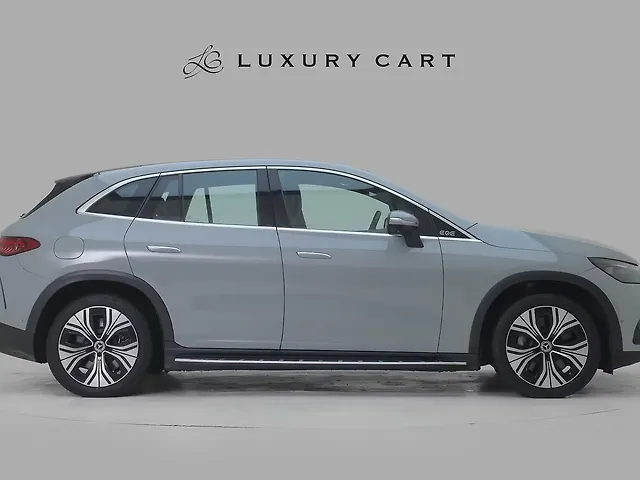 Used Mercedes-Benz EQE SUV 500 4MATIC in Delhi Used Mercedes-Benz EQE SUV 500 4MATIC in Delhi