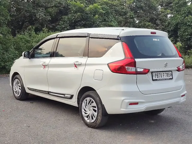 Used Maruti Suzuki Ertiga VXi in Delhi
