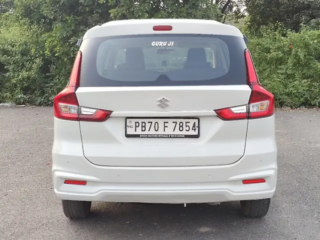 Used Maruti Suzuki Ertiga VXi in Delhi