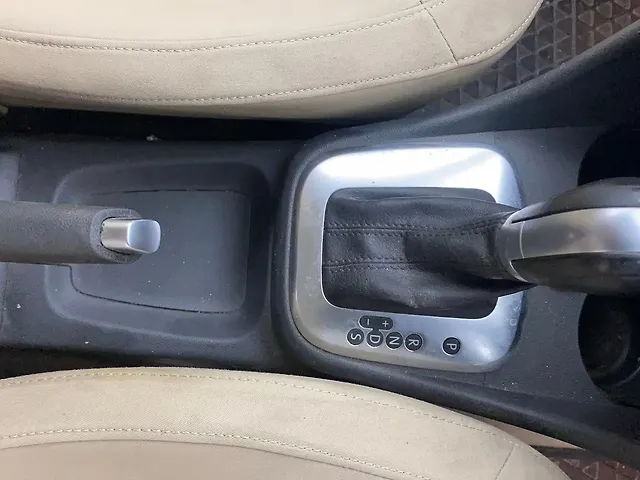 Used Volkswagen Ameo Highline Plus 1.5L AT (D)16 Alloy in Hyderabad