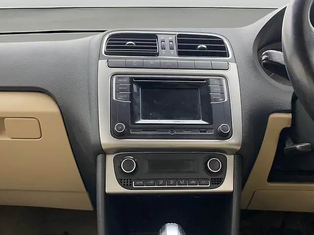 Used Volkswagen Ameo Highline Plus 1.5L AT (D)16 Alloy in Hyderabad