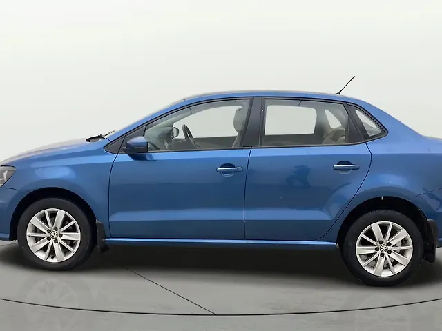 Used Volkswagen Ameo Highline Plus 1.5L AT (D)16 Alloy in Hyderabad