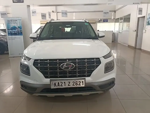 Used 2020 Hyundai Venue in Dak. Kannada