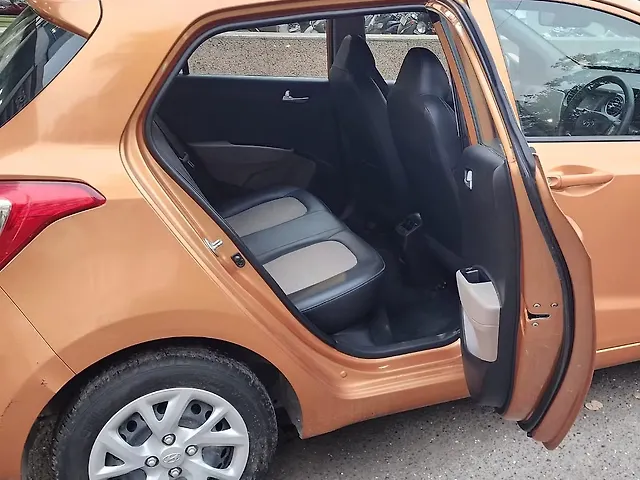 Used Hyundai Grand i10 [2013-2017] Sportz 1.2 Kappa VTVT [2016-2017] in Mumbai