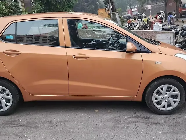 Used Hyundai Grand i10 [2013-2017] Sportz 1.2 Kappa VTVT [2016-2017] in Mumbai