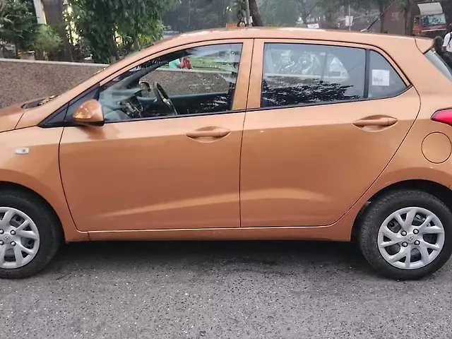 Used Hyundai Grand i10 [2013-2017] Sportz 1.2 Kappa VTVT [2016-2017] in Mumbai