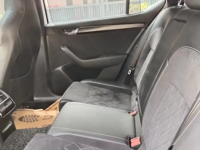 Used Skoda Superb [2020-2023] Sportline AT in Delhi